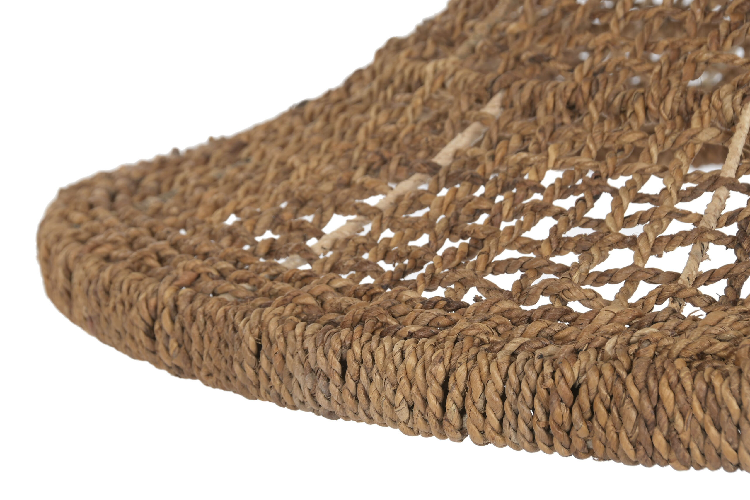 zoom sur suspension plafonnier en fibres naturelles