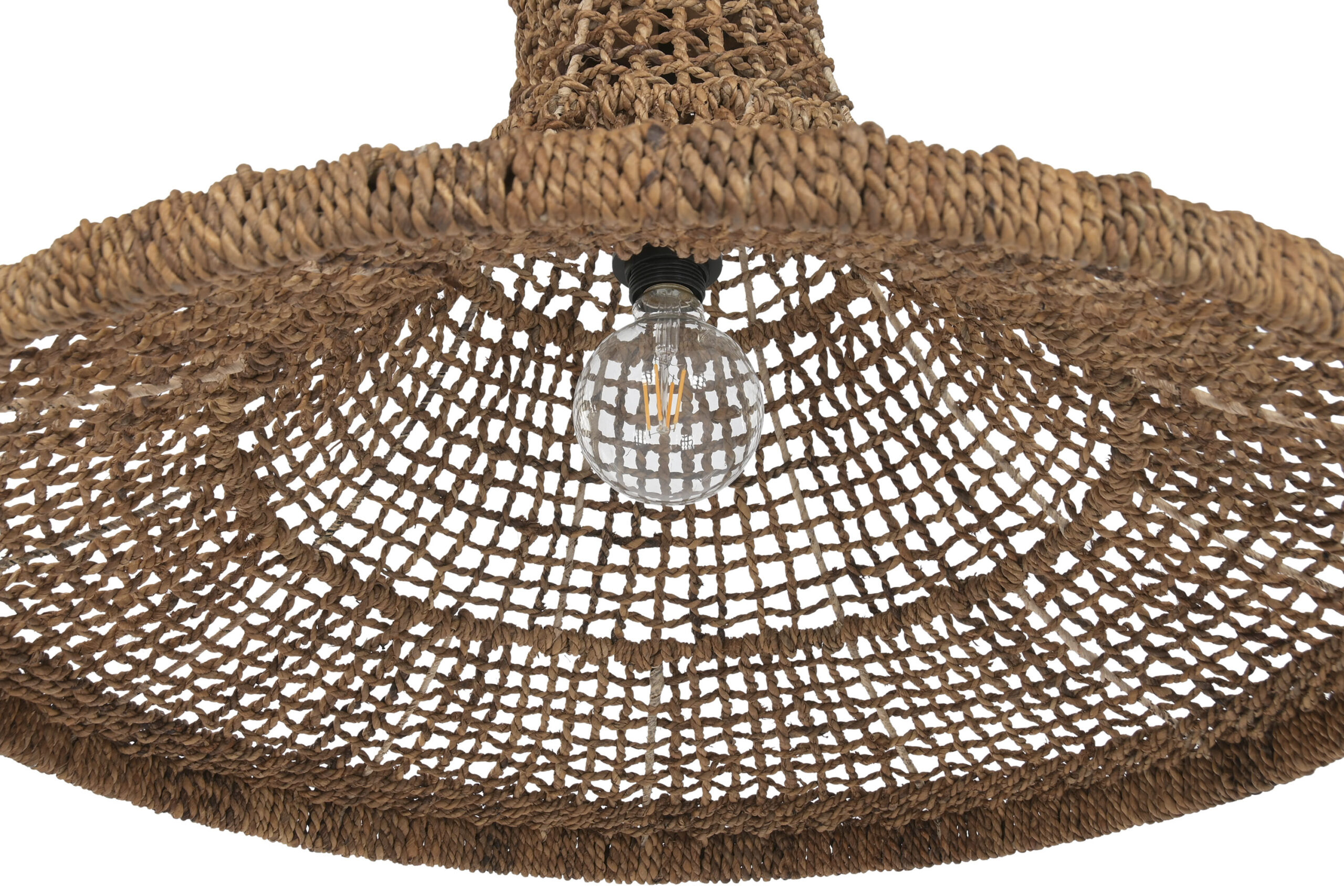 suspension plafonnier en fibres naturelles vue du dessous