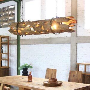 suspension en racine de teck recyclée et métal artisanal dans salle à manger nature chic