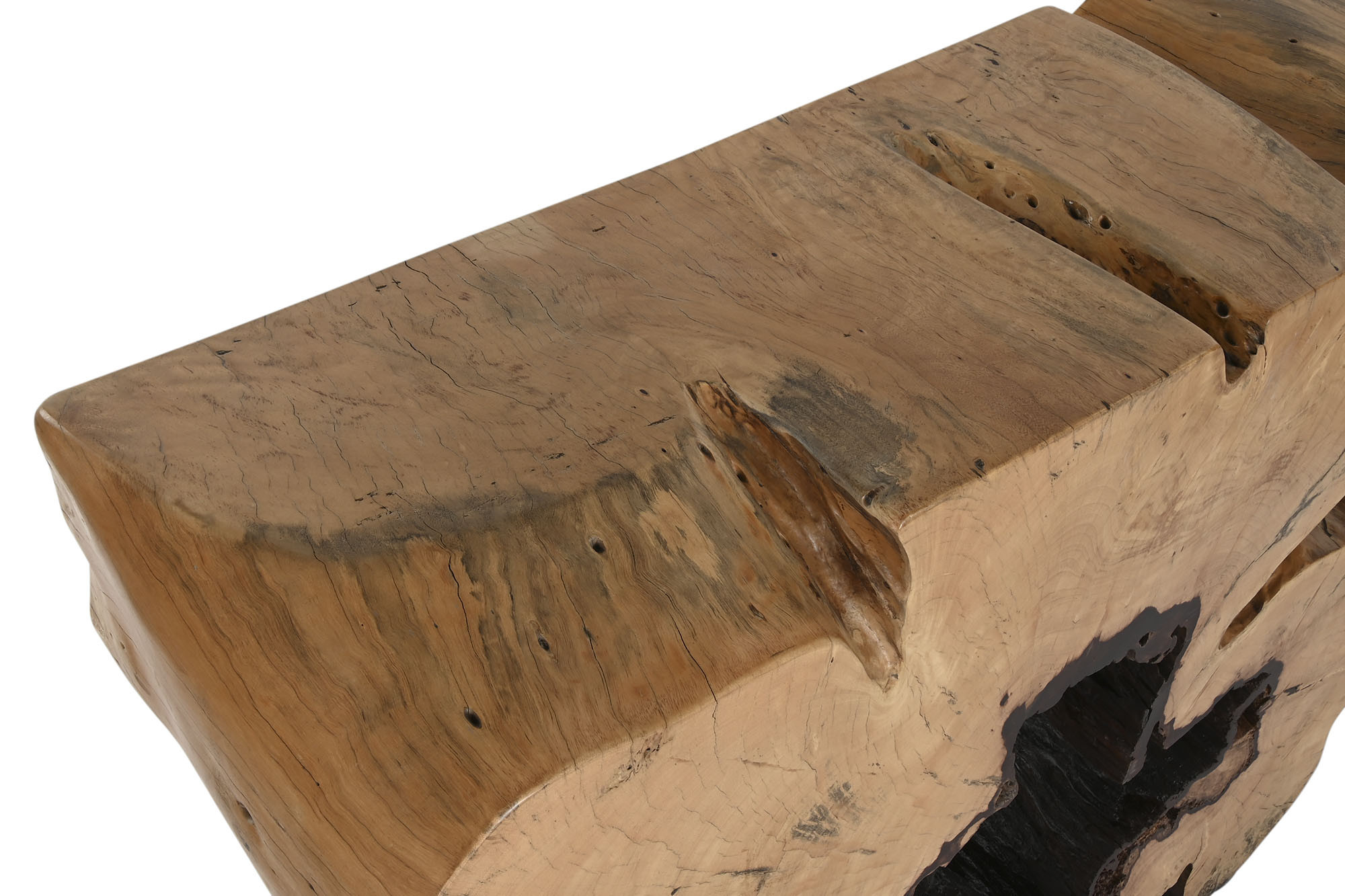zoom sur plateau console en tamarin massif