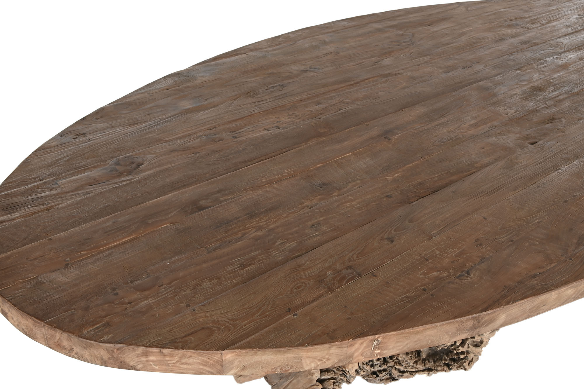 zoom sur plateau table à manger ovale en racine de teck